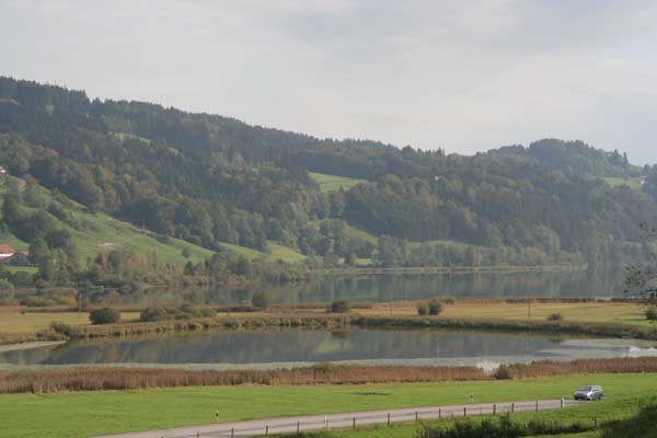 Teufelsee und Grosser Alpsee bei Windstille - wunderschöne Spiegelungen