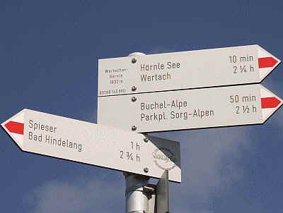 Sicherlich auch eine schöne Rund-Wanderung von Oberjoch aus über den Panoramaweg zur Hirsch-Alpe, Abstecher auf den Spieser 1651 hm und auf dem Oberallgäuer Rundwanderweg (Sattelhöhe 1576 hm) weiter zum Wertacher Hörnle. 