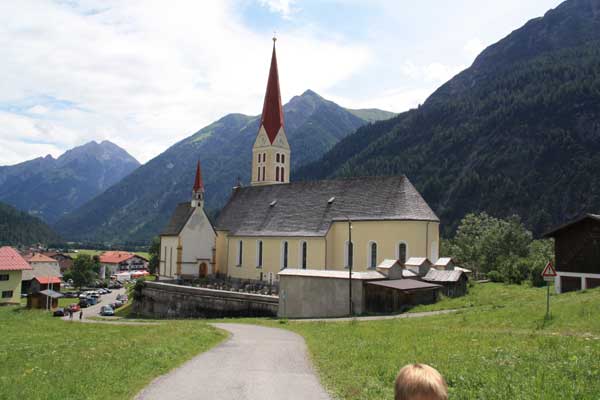 Kirche Holzgau