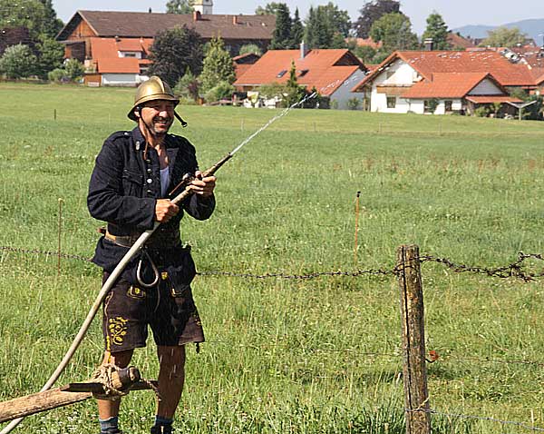 FFW Schönau - historische Übung 2013